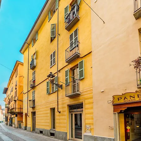 Maison De La Dame * Cuneo