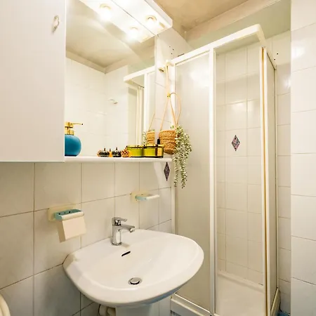 Maison De La Dame * Cuneo